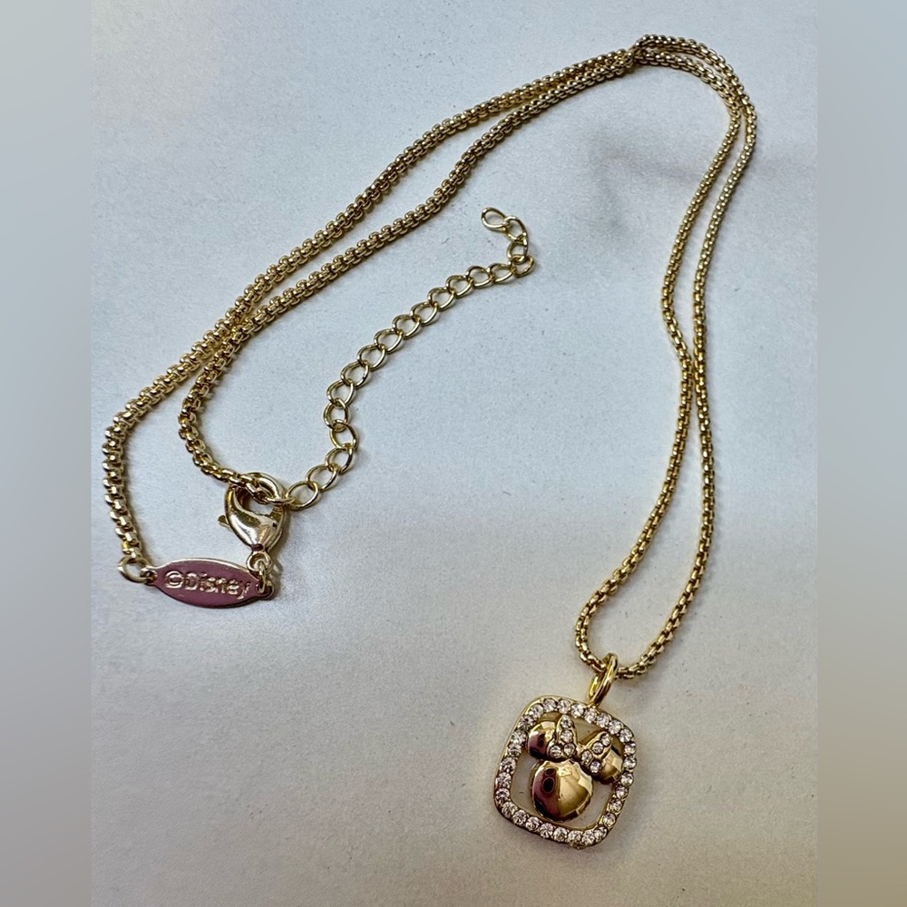 Disney Minnie Necklace